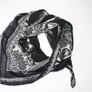 2 Scarves for the Price of 1!!